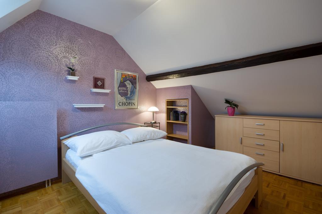 Apartment Nina With Private Terrace Tour As Lubiana Camera foto