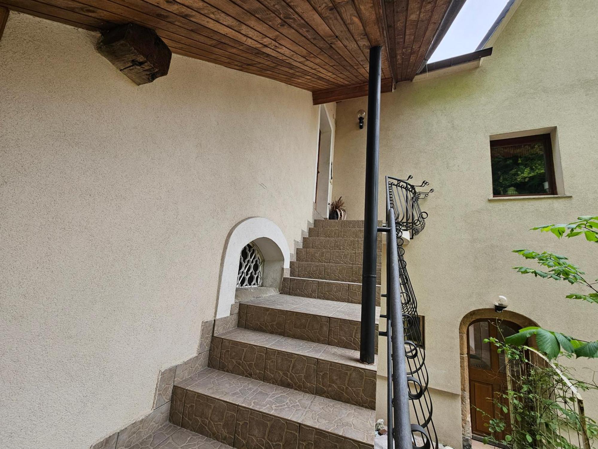 Apartment Nina With Private Terrace Tour As Lubiana Esterno foto