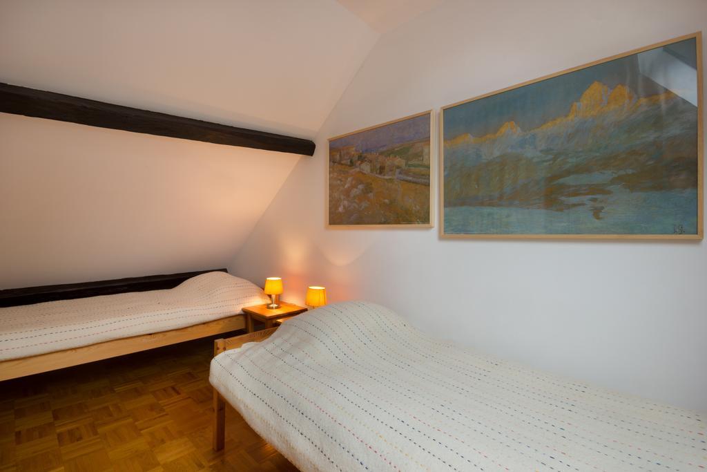 Apartment Nina With Private Terrace Tour As Lubiana Camera foto