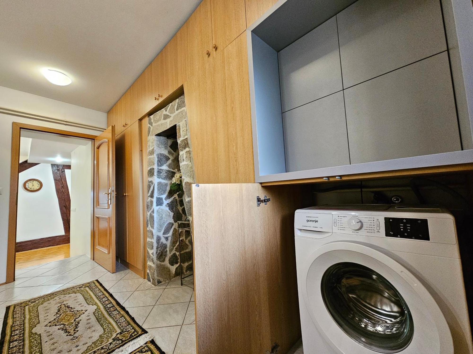 Apartment Nina With Private Terrace Tour As Lubiana Esterno foto